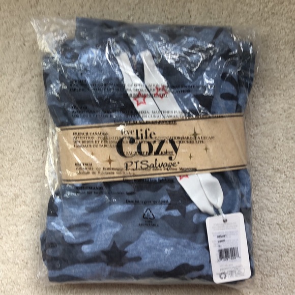 *see updated listing to purchase Medium* PJ Salvage Starlight Blue Camo Set - Picture 5 of 7